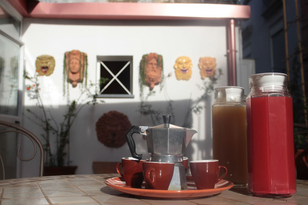 Casa Latina Bed & Breakfast Napoli Ngoại thất bức ảnh