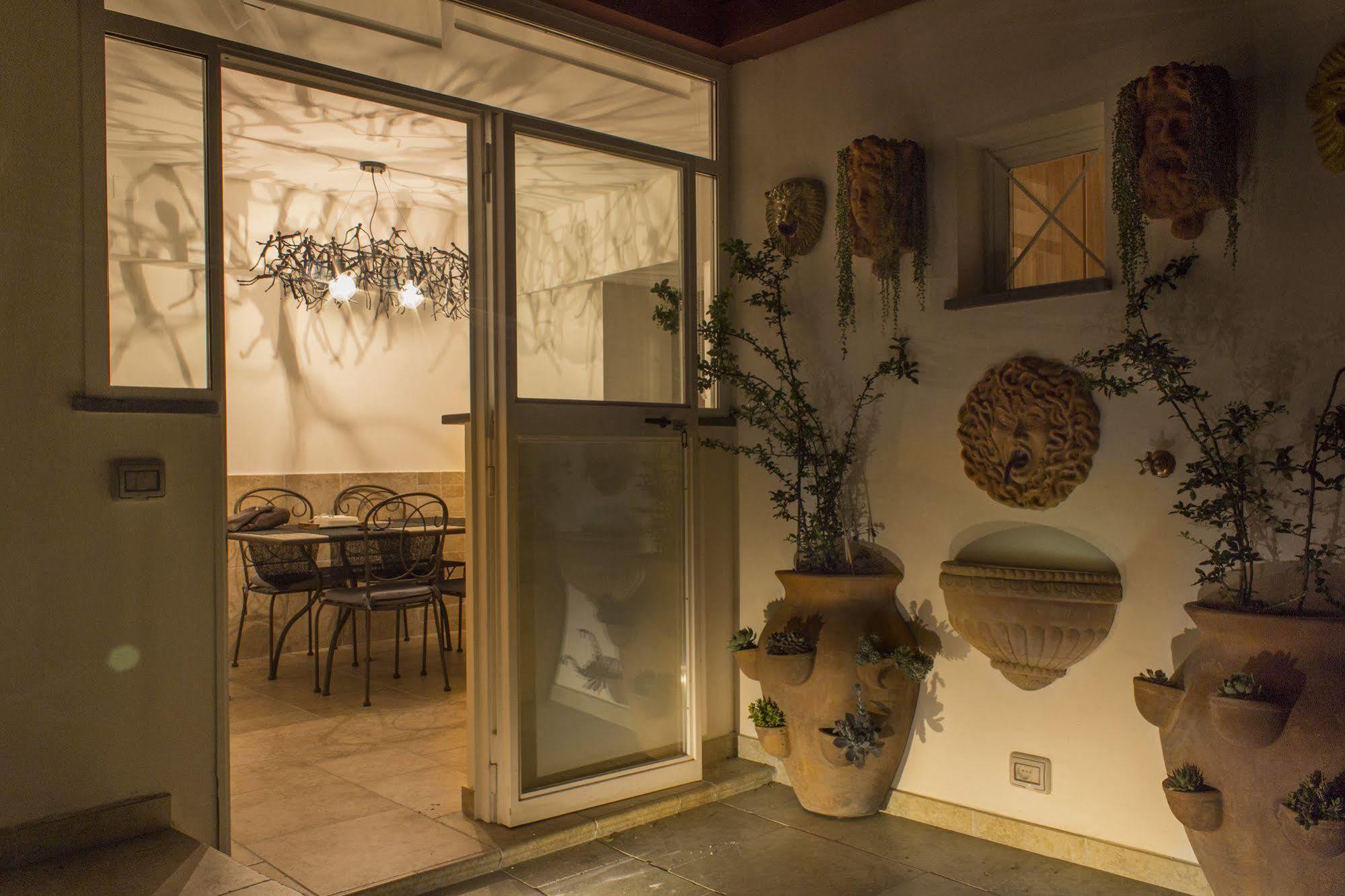 Casa Latina Bed & Breakfast Napoli Ngoại thất bức ảnh