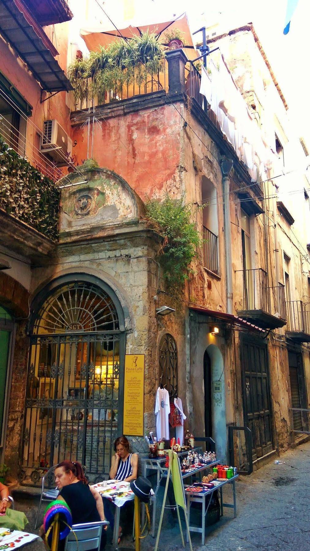 Casa Latina Bed & Breakfast Napoli Ngoại thất bức ảnh